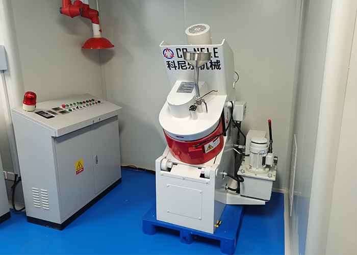 25L Labor Siliziumcarbid Granulierungsmischer